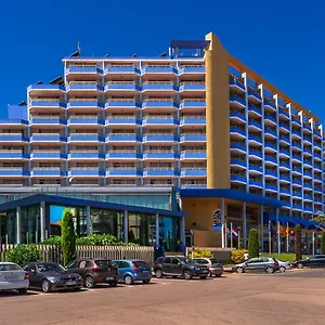 https://xons-platja-empuriabrava-17487-2.topcostabravahotels.com