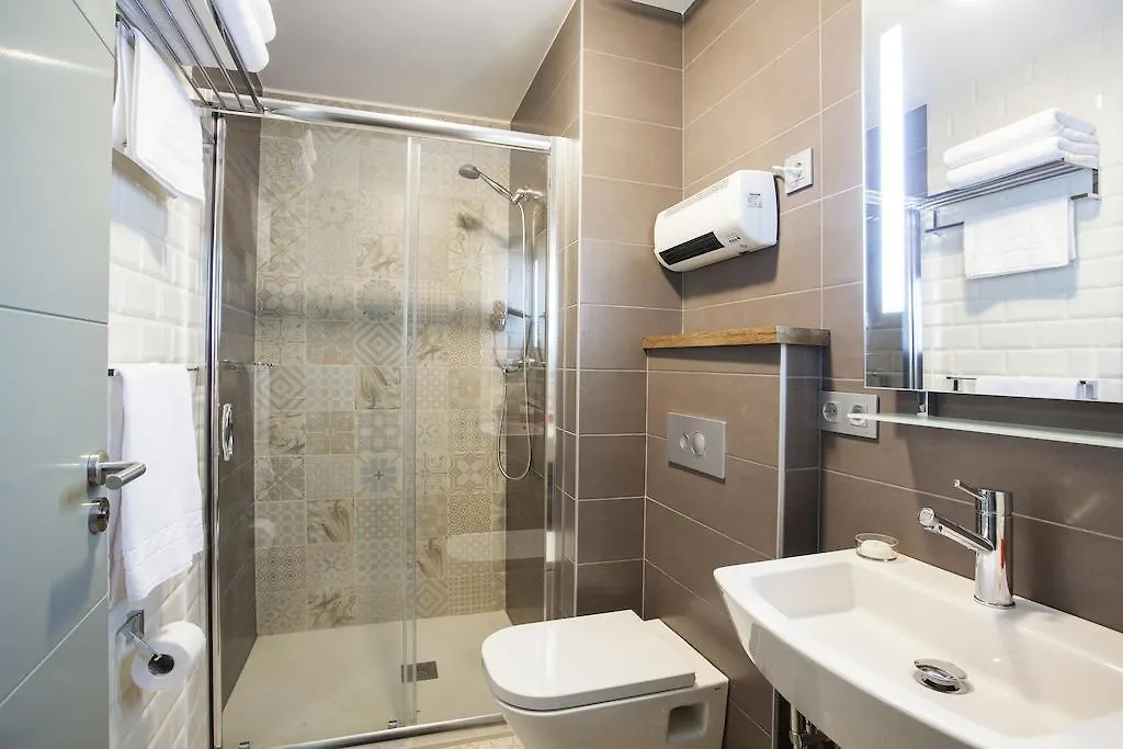 Hotel Okako San Sebastián 0*,  Spanien